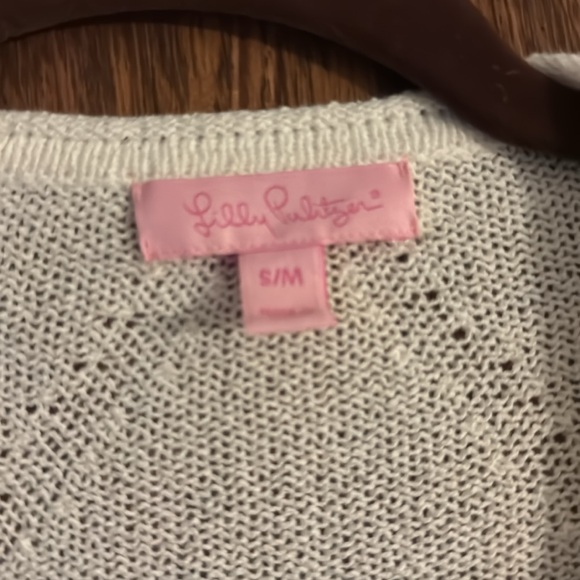 Lilly Pulitzer white shawl vneck size S/M - Picture 2 of 2